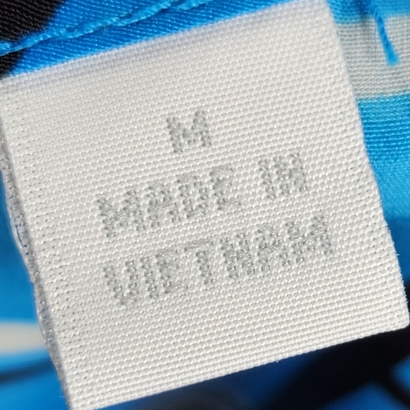 NY&CO NWOT Blue Black White Geometric Print Visible Zip Sleeveless Top Medium - Picture 9 of 11